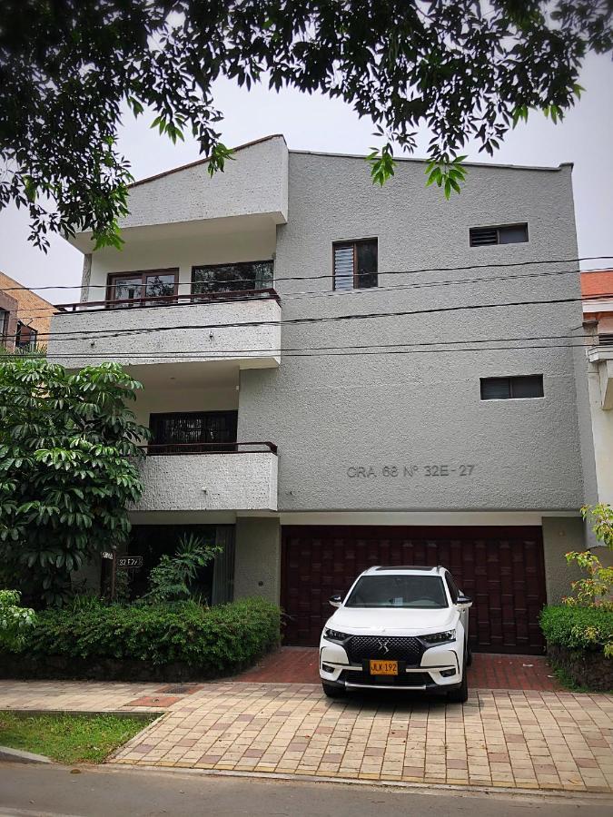 ホテル Casa Rosales メデジン エクステリア 写真