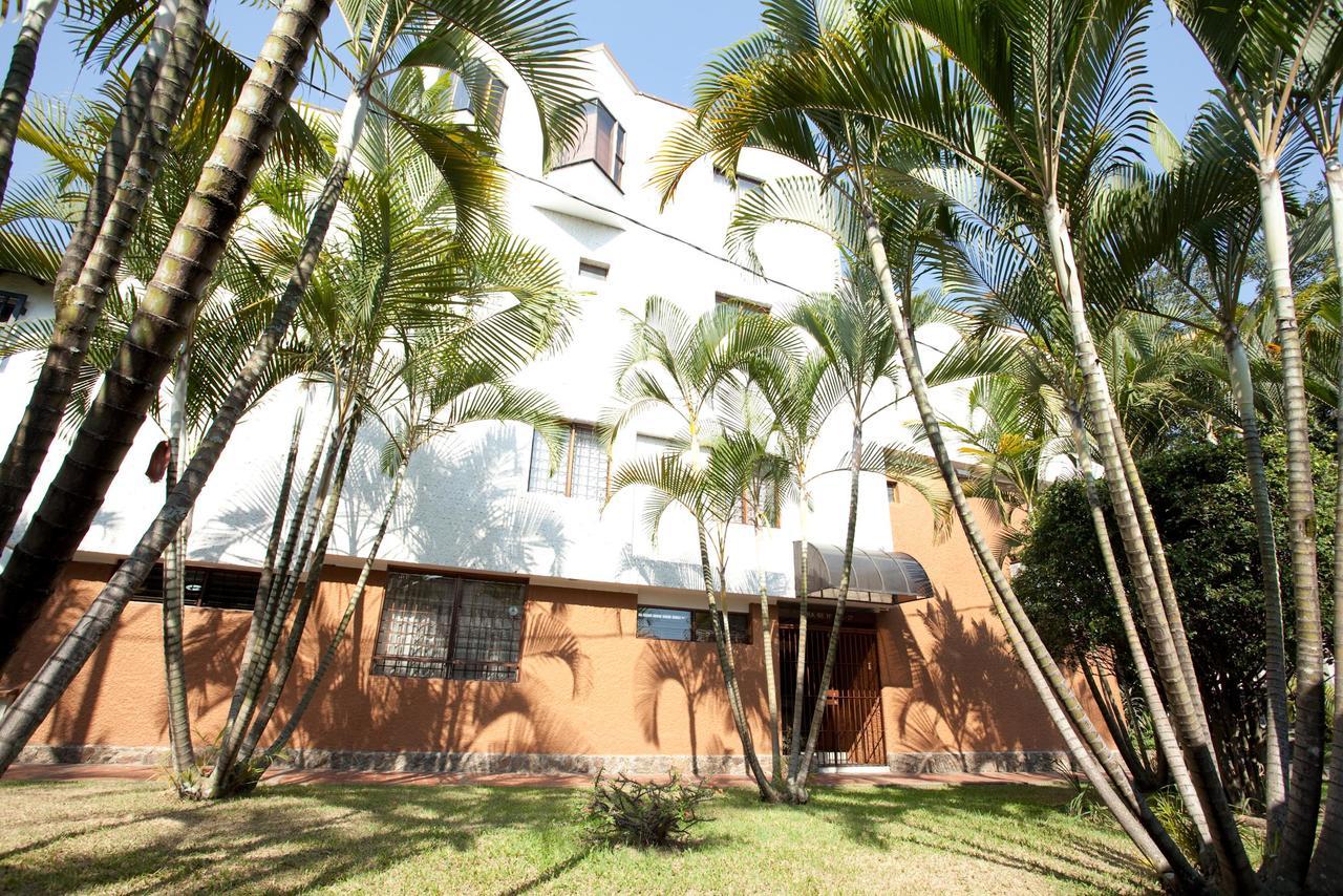 ホテル Casa Rosales メデジン エクステリア 写真